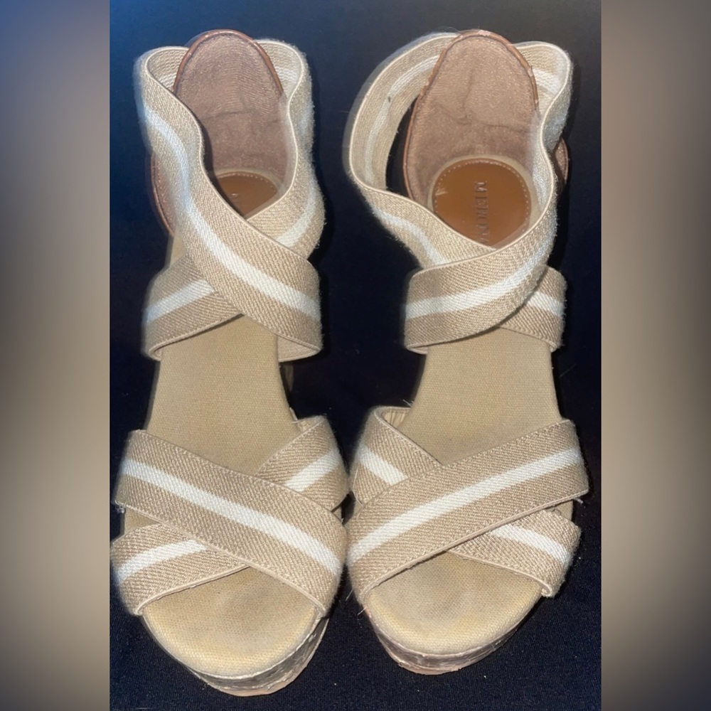 Women’s Merona Strappy Wedges Size 6